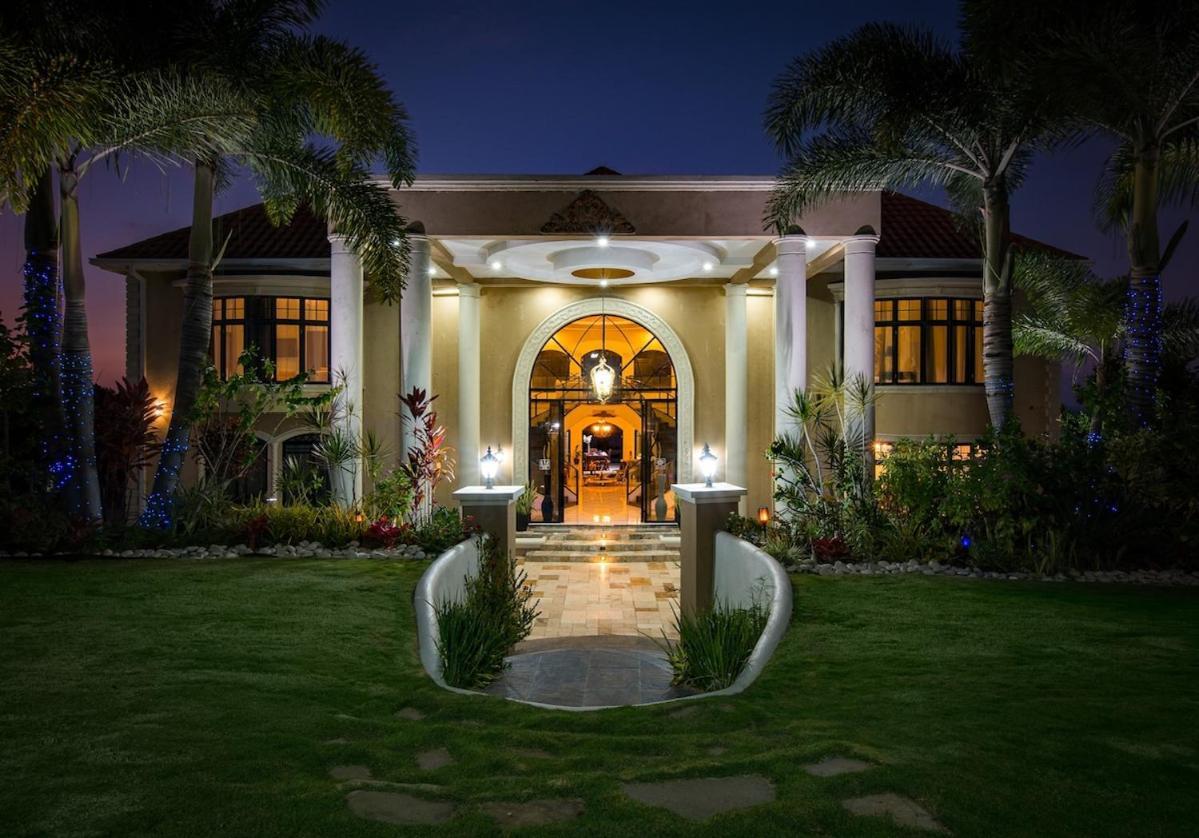 Villa Mimosa Jamaica Exclusive Luxury Stay- Resort Vibe Discovery Bay Exteriér fotografie